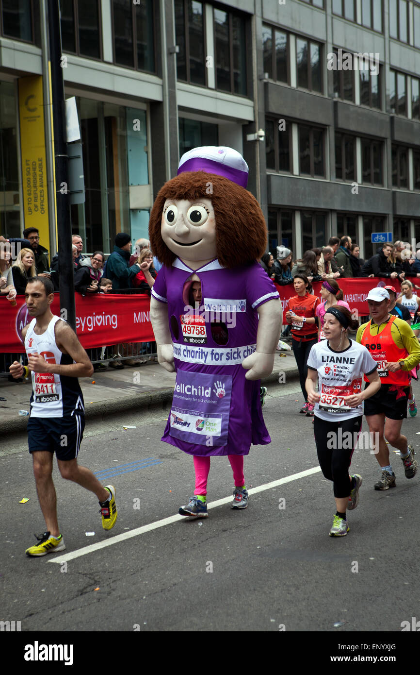 Laufen für einen guten Zweck beim London-Marathon Stockfoto