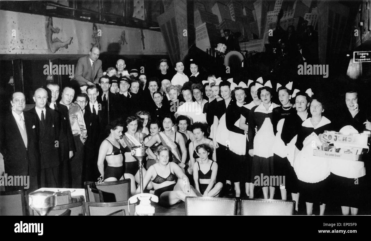 Persönlichen Eines Nachtclubs in Auf der Reeperbahn in Hamburg, 1950er Jahre. Personal-Foto einer Hamburger Diskothek, 1950er Jahre. Stockfoto