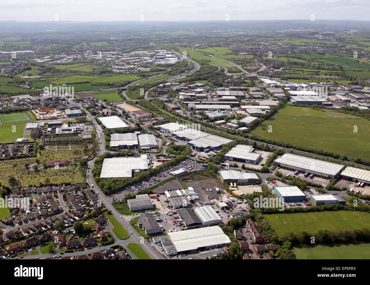 Luftaufnahme von Leeds 27 Industriegebiet in der Nähe von Morley, Leeds, UK Stockfoto