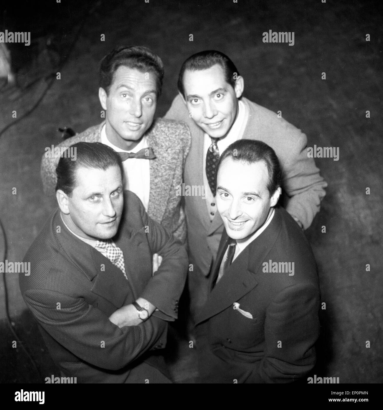 Sterben Sie Vier Mitglieder Vom Comedien - Quartett (Herbert Imlau, Fred Ritter, Karl Heinz Nowak, Werner Schliebitz) Beim NWDR, Hamburg Stockfoto