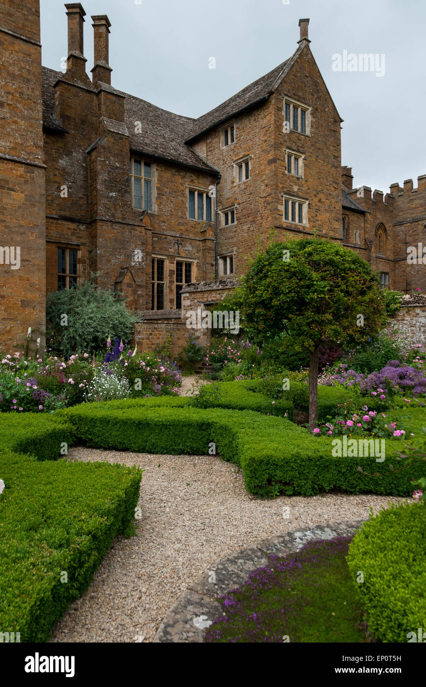 Broughton Schloss, eine mittelalterliche Herrenhaus und Heimat der Familie Fiennes in Oxfordshire Stockfoto
