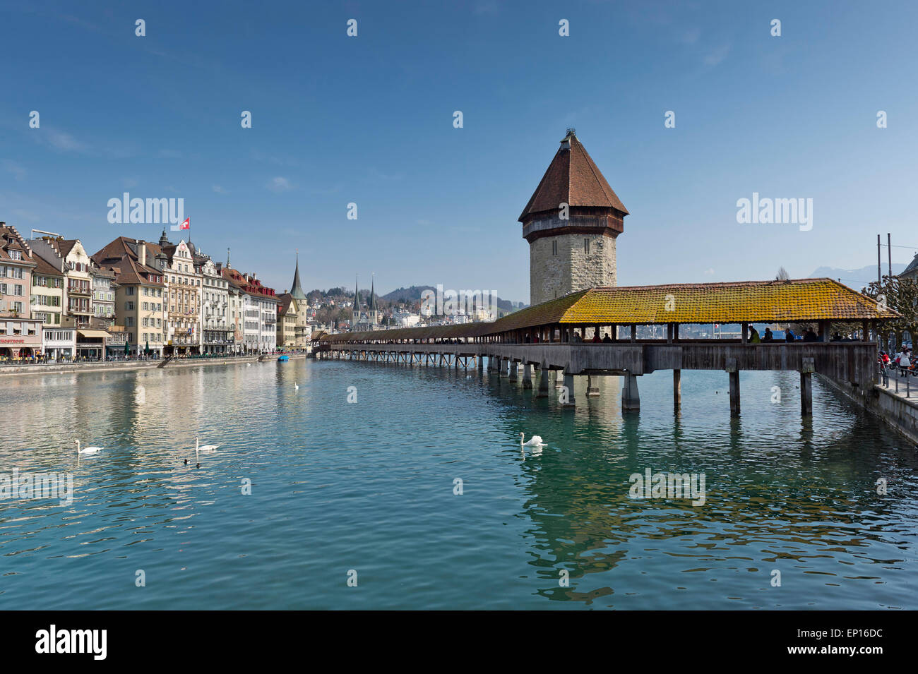 Kapellbrücke und Kapellbrücke, Luzern, Kanton Luzern, Schweiz Stockfoto