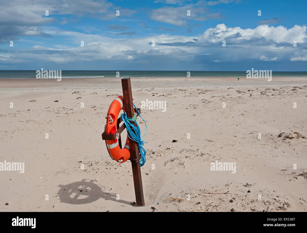 Rettungsschwimmer Ring an Sandstraenden im East Beach Sands Lossiemouth, Morayshire, Schottland.  SCO 9783. Stockfoto