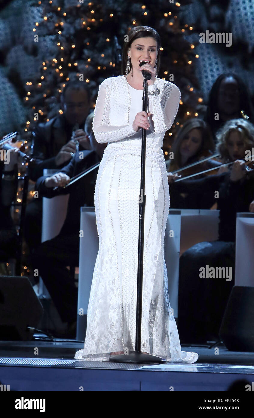 2014 CMA Country Christmas in der Bridgestone Arena - Performances mit: Idina Menzel wo: Nashville, Tennessee, Vereinigte Staaten, wann: 8. November 2014 Kredit: Judy Eddy/WENN.com Stockfoto