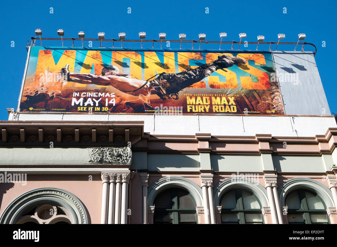 Mad max-Fury Road Werbung Plakatwand in Chippendale, Sydney, Australien Stockfoto