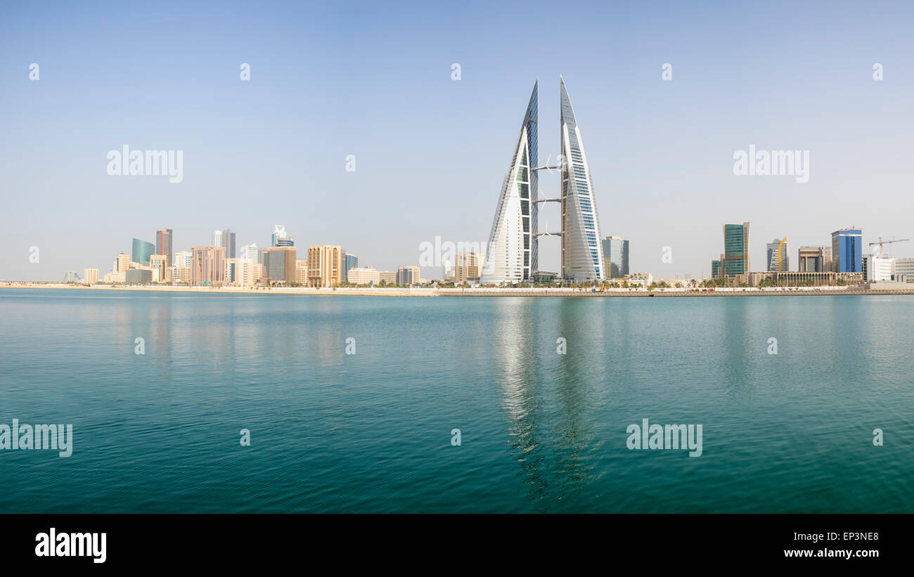 Blick auf World Trade Center und Skyline von Manama im Königreich Bahrain Stockfoto