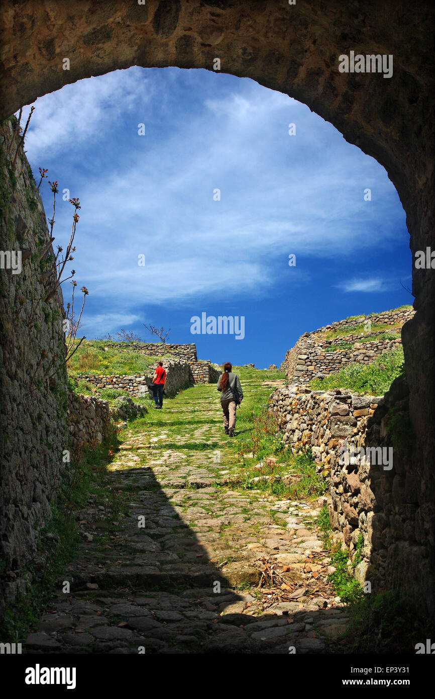 Das Haupttor der Burg von Myrina Stadt Lemnos (Limnos) Insel Nord Ägäis, Griechenland Stockfoto