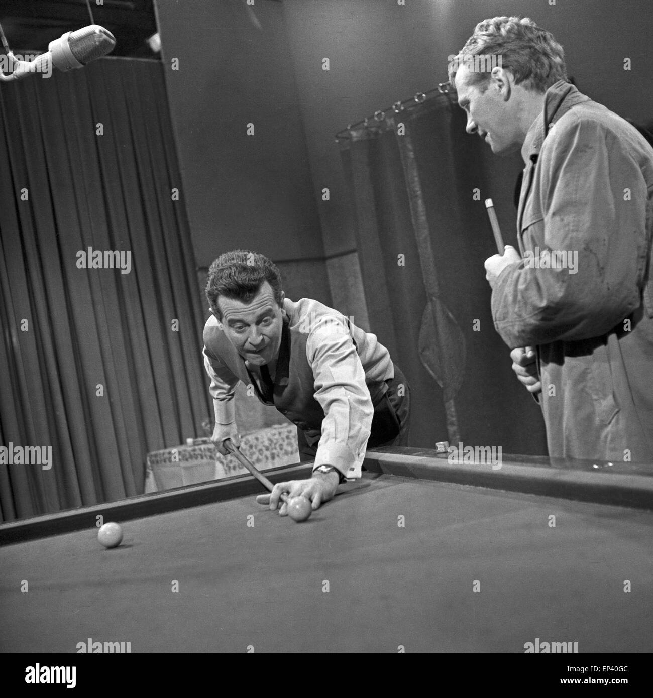 Das Geld, Das Auf der Straße Liegt, Fernsehfilm, Deutschland 1958, Regie: Egon Monk, Monia: Peter Lehmbrock, (?) Stockfoto