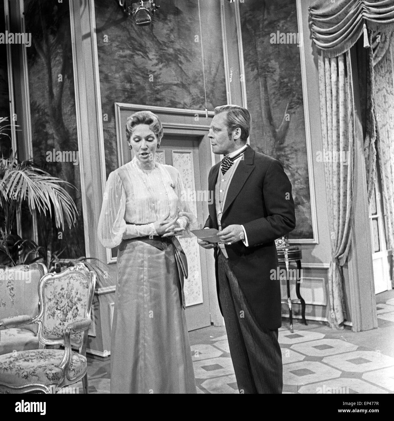 Ein Verkaufsprozesse Gatte, Fernsehfilm, Deutschland 1958, Regie: Hanns Farenburg, Monia: Albert Lieven, Hilde Weissner Stockfoto
