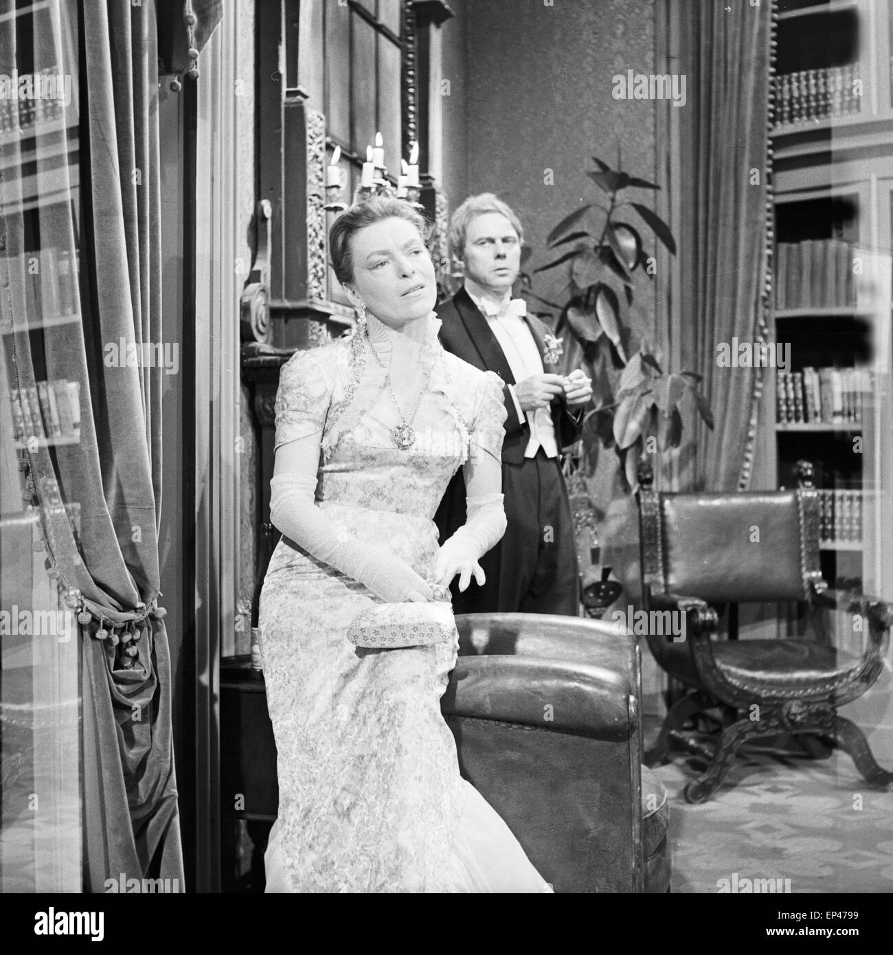 Ein Verkaufsprozesse Gatte, Fernsehfilm, Deutschland 1958, Regie: Hanns Farenburg, Monia: Marius Goring, Ruth Hausmeister Stockfoto