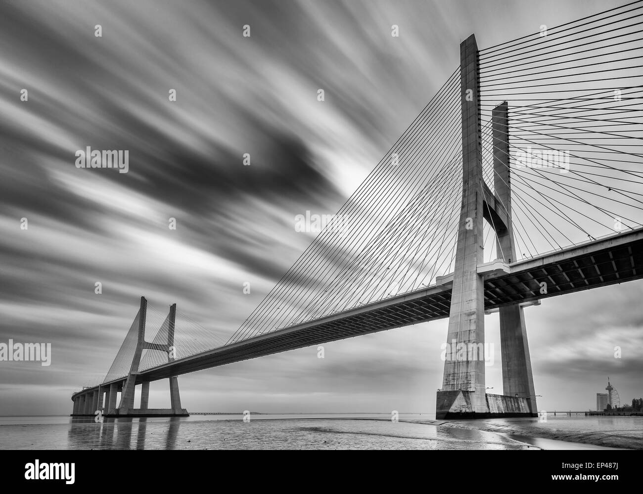 Vasco da Gama Brücke, Lissabon, Portugal Stockfoto