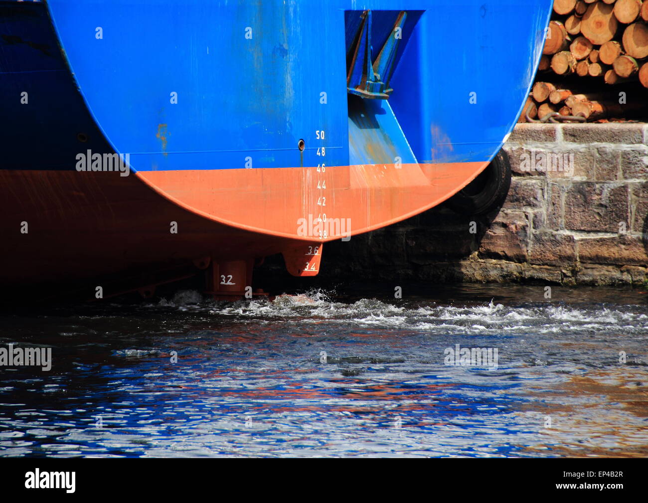 Kiel mit Tiefe Taktnummer auf Schiff Stockfoto