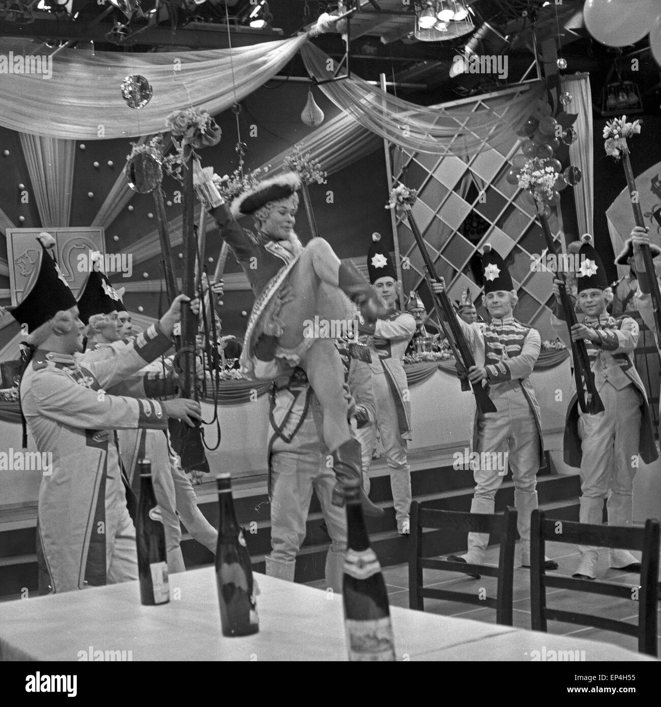 Parodie Auf Den Rheinischen Karneval in Einer Stimmungssendung des NDR