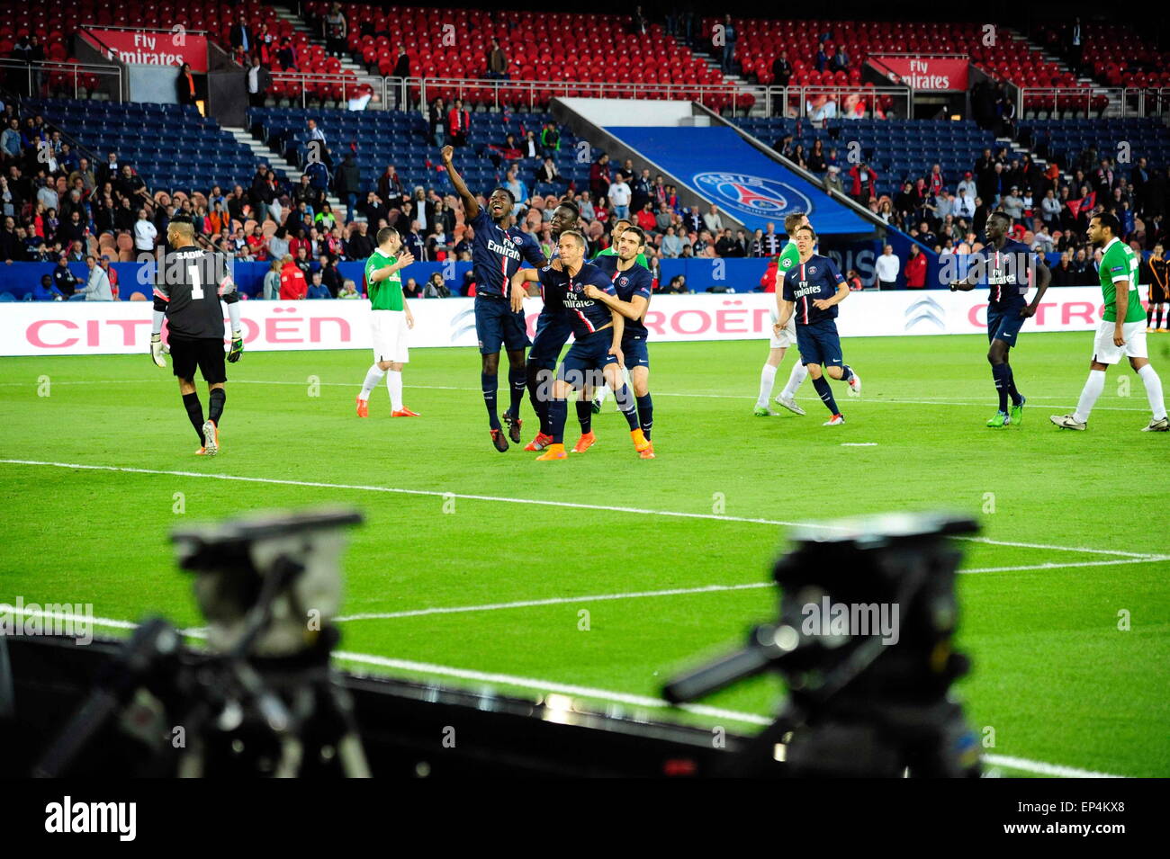 Tournage d un Film a la mi-temps - 08.05.2015 - PSG / Guingamp - 36eme Journee de Ligue 1. Foto: Dave Winter / Icon Sport Stockfoto