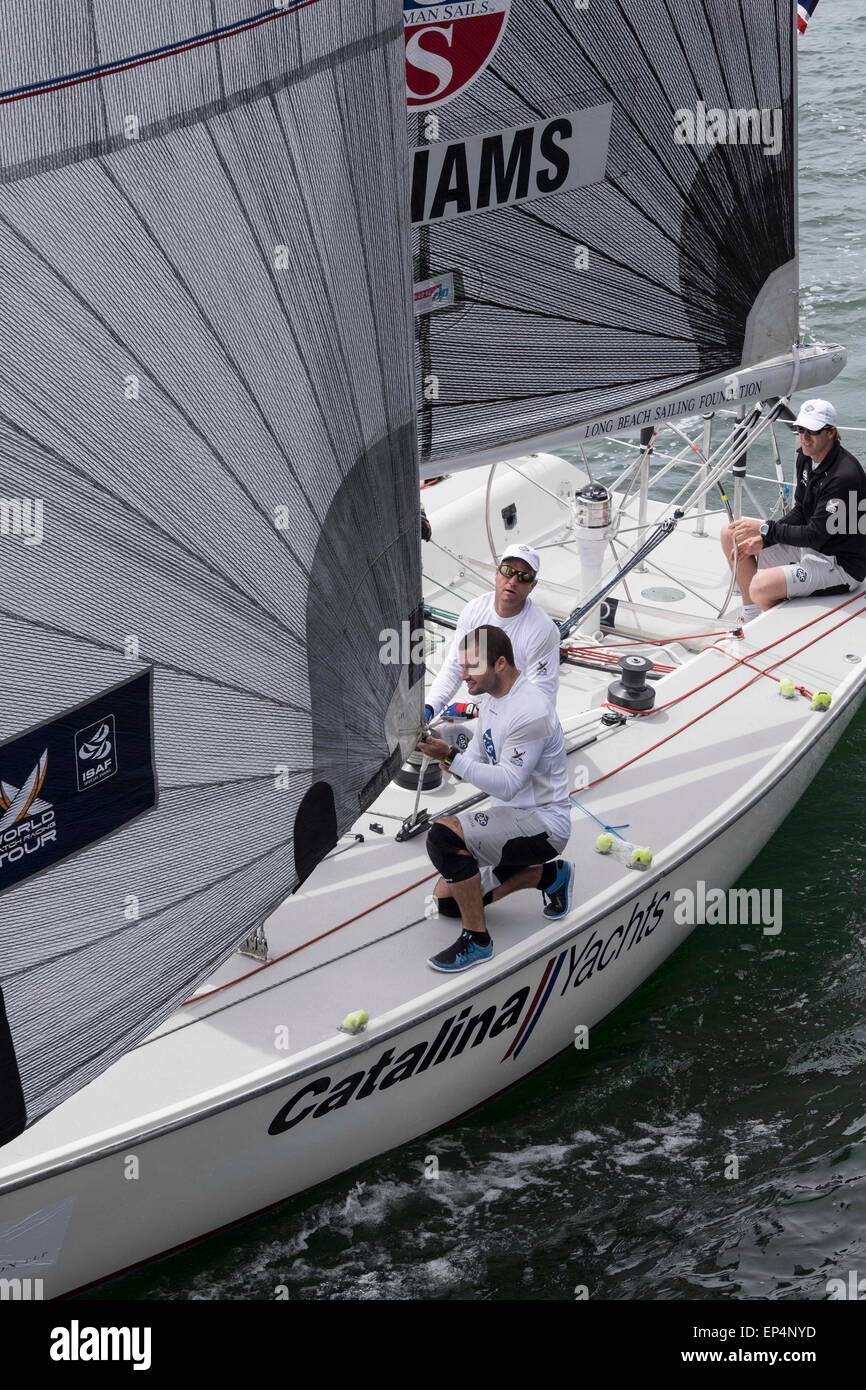 Long Beach, Kalifornien, USA. 13. Mai 2015. Die 51. Congressional Cup am längsten laufende match Race Segeln Wettbewerb in der Welt. Zwölf Teams aus neun Nationen Schlacht auf hoher See. Bildnachweis: Karl Polverino/ZUMA Wire/ZUMAPRESS.com/Alamy Live-Nachrichten Stockfoto