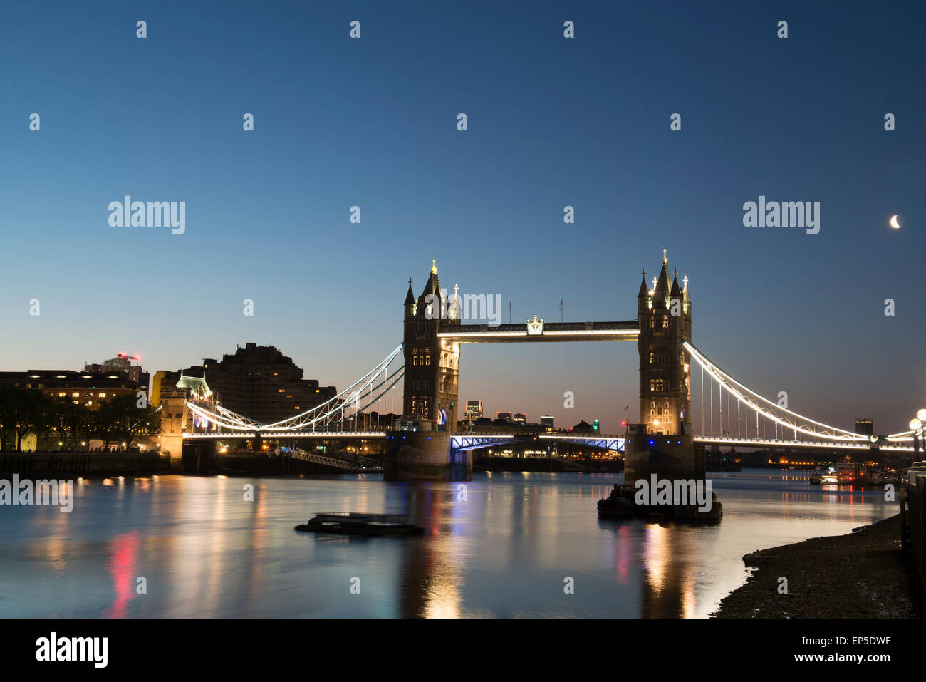 Tower Bridge London, an der Themse. Credit: LEE RAMSDEN/ALAMY Stockfoto
