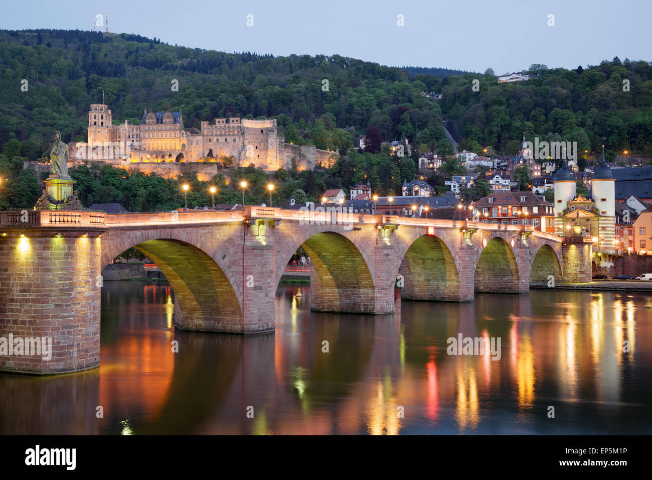 Alte Brücke, Burg und Fluss Neckar, Heidelberg, Baden-Württemberg, Deutschland Stockfoto