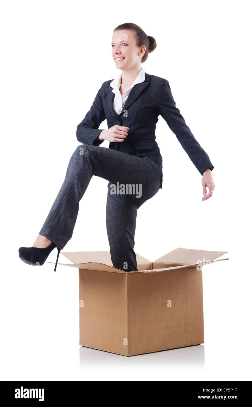 Frau mit Boxen auf weiß Stockfoto