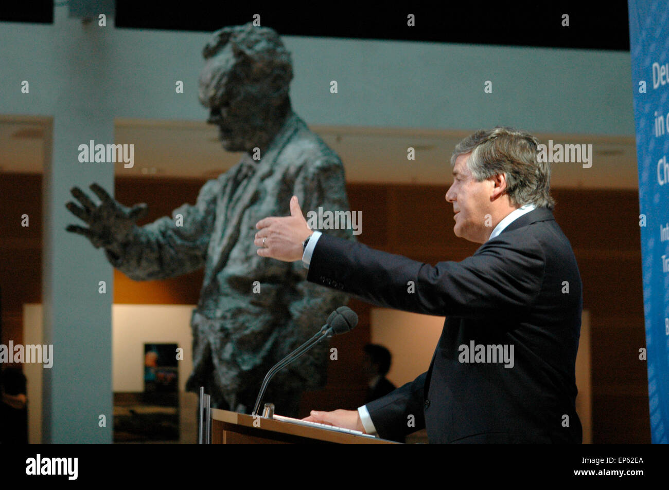 Josef Ackermann (Vorstandsvorsitzender der Deutschen Bank) - Veranstaltung Zum Thema "Internationale Finanzmaerkte - Transparenz Und Stabilitaet Im 21. Halbmonatsschrift "der SPD-Bundestagsfraktion, 20. Juni 2007, Willy-Brandt-Haus, Berlin-Kreuzberg. Stockfoto