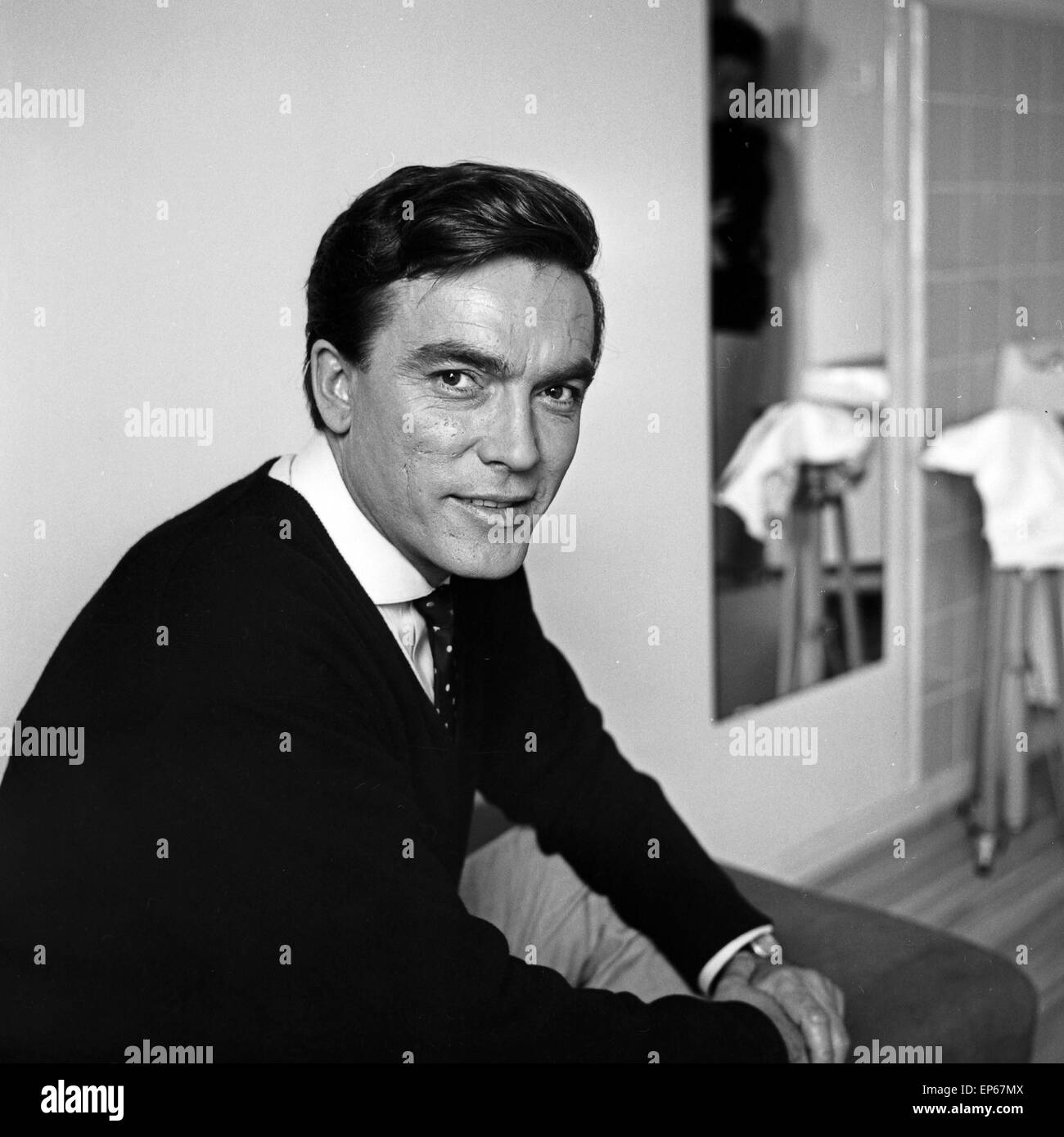 Deutscher Wis und Synchronsprecher Erik Schumann, Deutschland 1960er Jahre. Deutsche Schauspieler und Vertonung Schauspieler Erik Schu Stockfoto