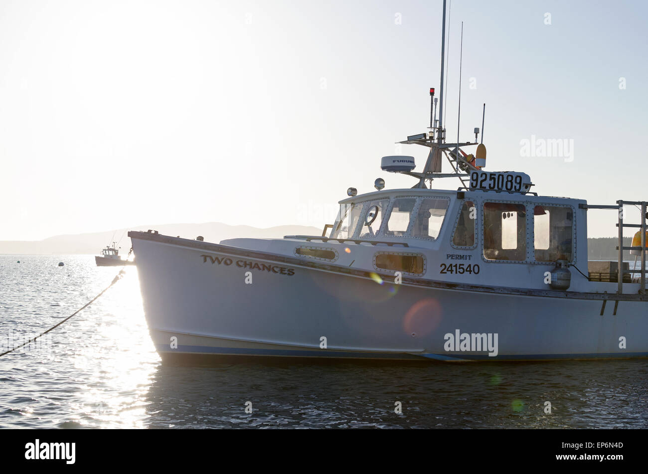 "Zwei Chancen," ein Hummer-Boot vor Anker im Hafen von Islesford, wenig Cranberry Island, Maine. Stockfoto