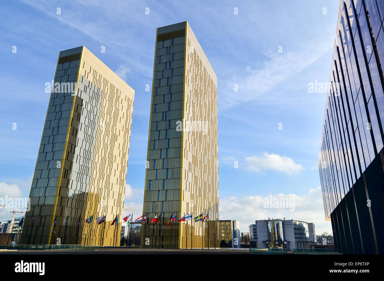 Goldene Zwillingstürme des Gerichtshofs der Europäischen Union, im Europäischen Viertel, Kirchberg, Luxemburg Stockfoto