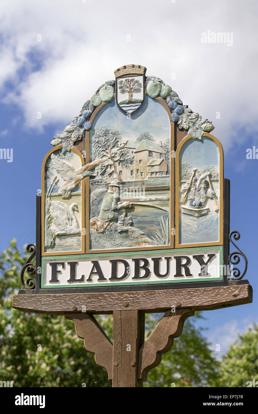 Attraktive Dorf Zeichen, Fladbury, Worcestershire, England, UK Stockfoto