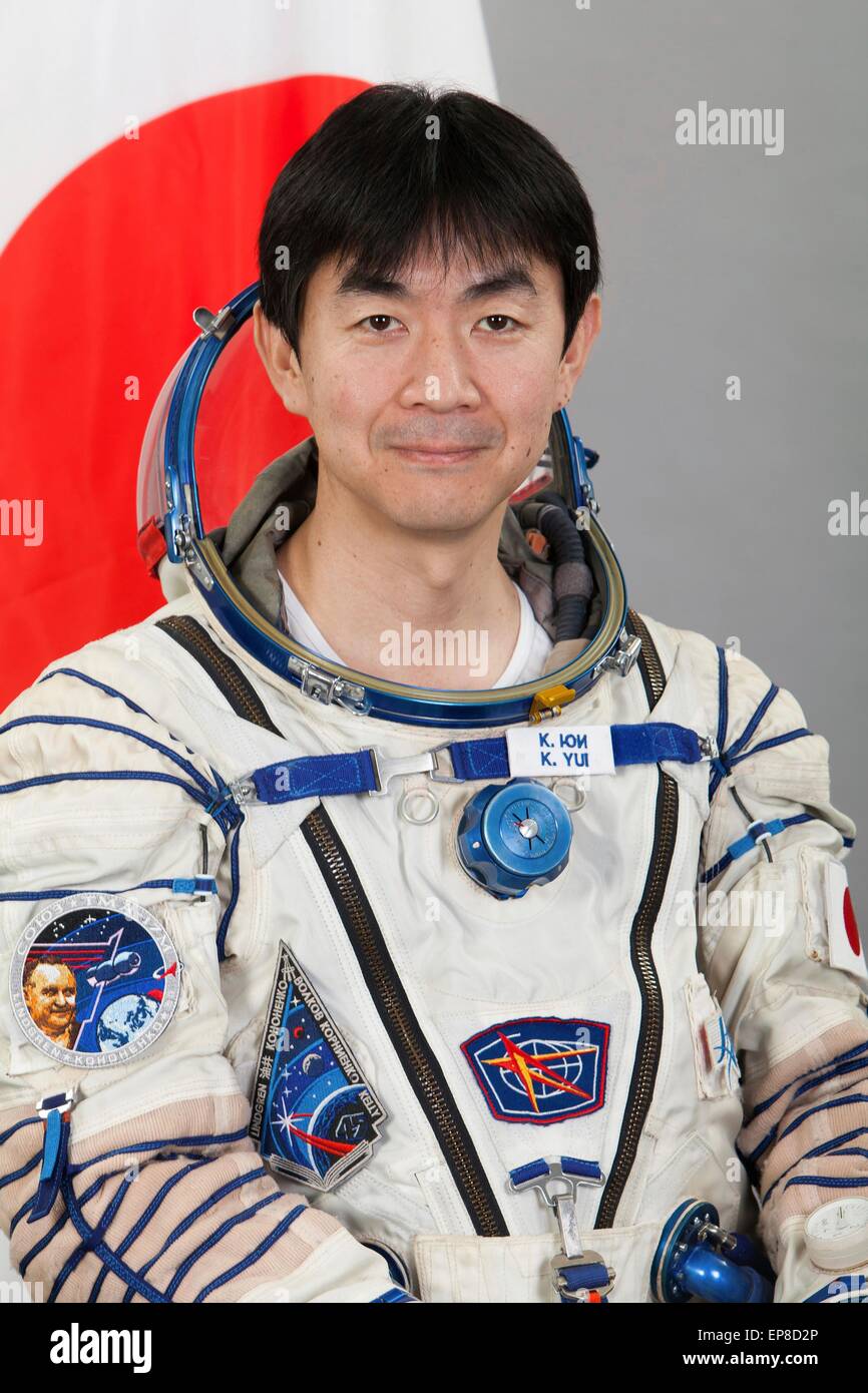 Internationale Raumstation ISS-Expedition 44 Crew Japan Aerospace Exploration Agency Astronaut Kimiya Yui offizielle Porträt trägt den Raumanzug Sokol 24. Februar 2015 in Houston, Texas. Stockfoto