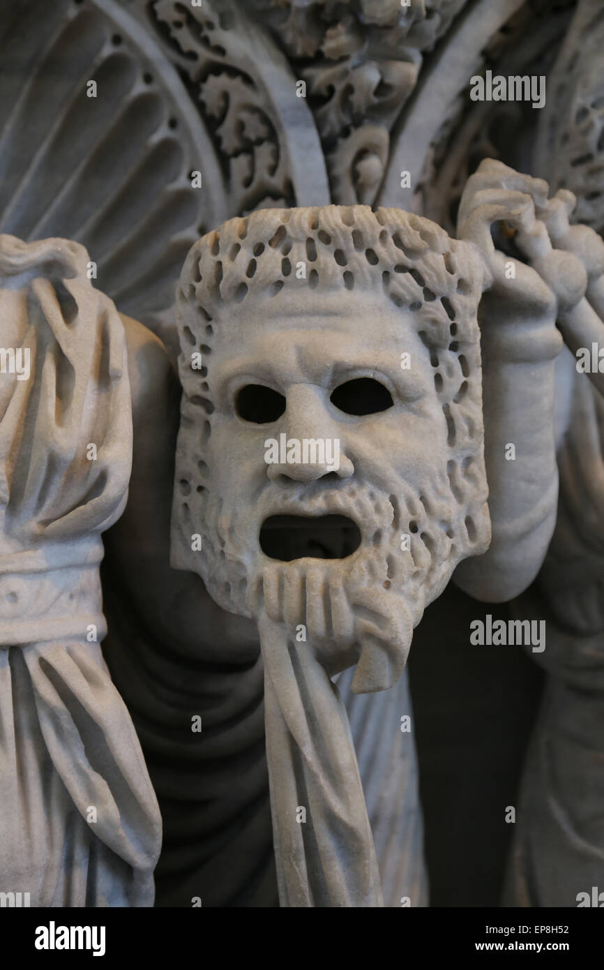 Sarkophag der Musen. Roman. Detail. Maske. 280-290 N. CHR.. Rom. Römische Nationalmuseum. Palast Massimo. Rom. Italien. Stockfoto