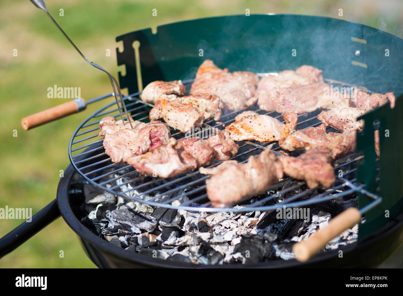 Schweinekotelett Fleisch zubereitet auf dem Grill Gril Stockfoto