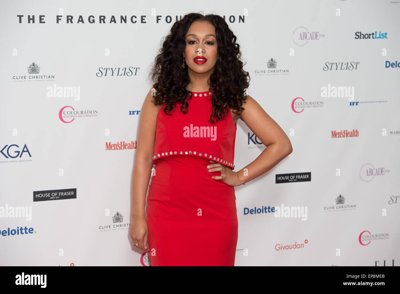 Rebecca Ferguson kommt für die Fragrance Foundation Awards, London. Stockfoto