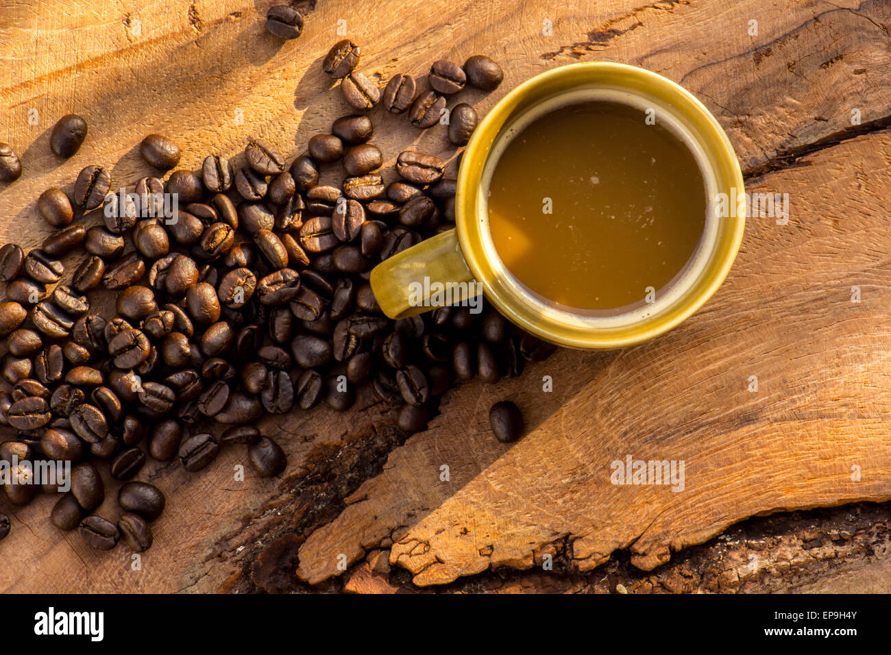 Factoring, Holz, Keramik, Kaffeebohnen, Materialien, Texturen, Baumwolle. Stockfoto