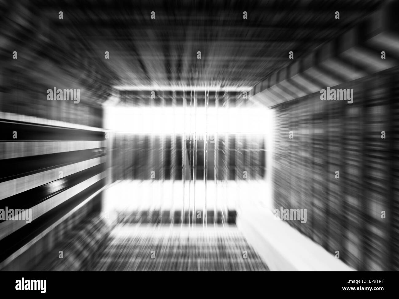 Abstrakte schwarzen und weißer Hintergrund mit Motion blur Effekt Stockfoto