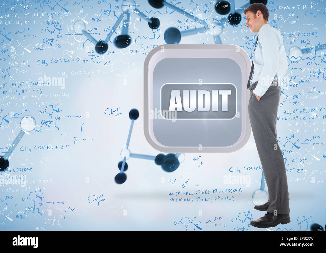 Zusammengesetztes Bild des glücklichen Geschäftsmann stehend mit Händen in den Taschen Stockfoto