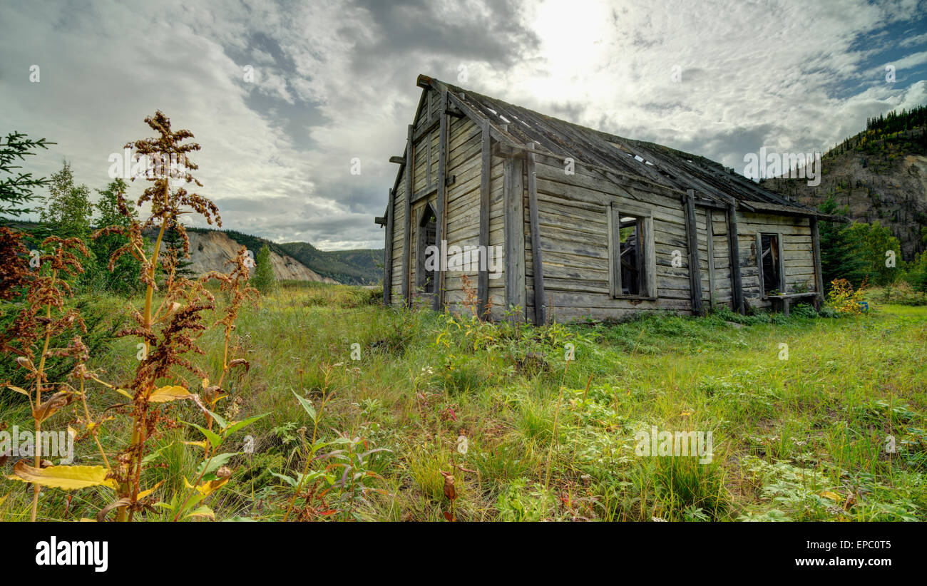 Eine alte anglikanische Kirche in historische Rampart House-Siedlung; Old Crow, Yukon, Kanada Stockfoto
