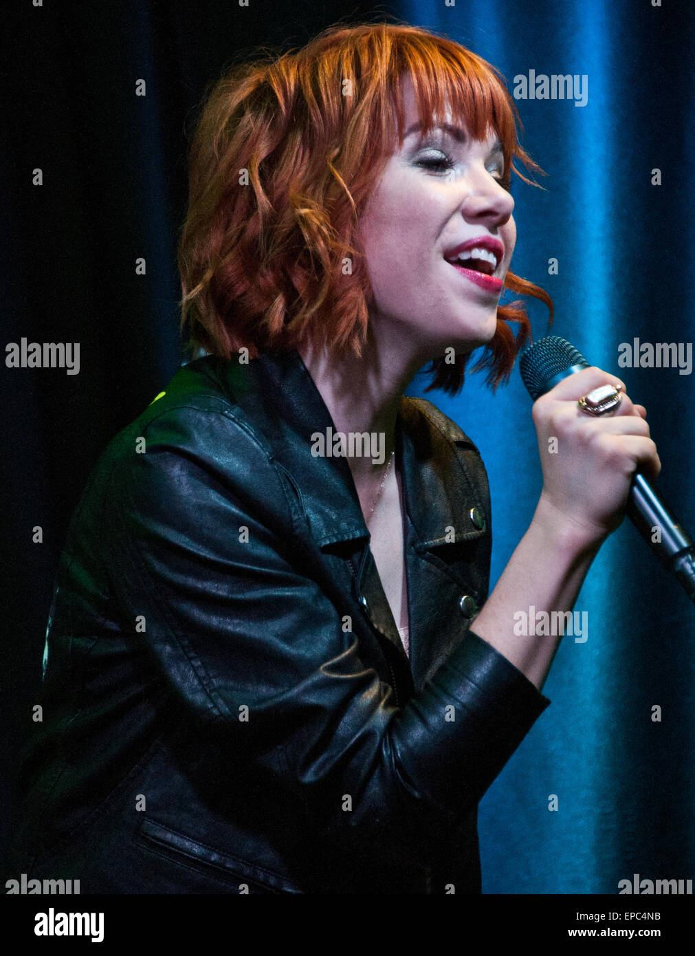 Bala Cynwyd, Pennsylvania, USA. 15. Mai 2015. Kanadische Sängerin Carly Rae Jepsen führt auf Q102 Performance Theater am 15. Mai 2015 in Bala Cynwyd, Pennsylvania, USA. Bildnachweis: Paul Froggatt/Alamy Live-Nachrichten Stockfoto