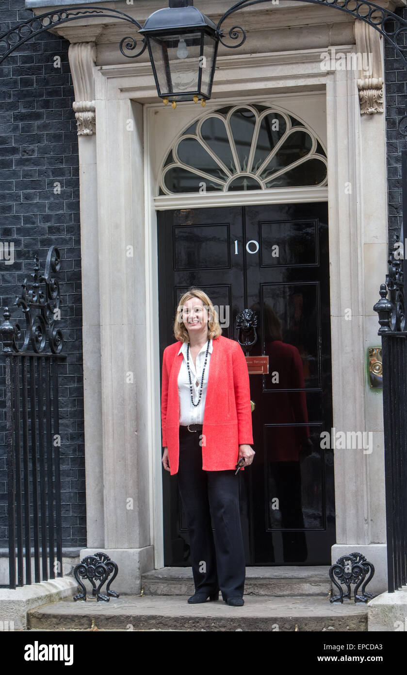 Amber Rudd, Minister für Energie und Klimawandel kommt in der Downing Street für ihr erstes Treffen, nachdem das Kabinett Umbildung Stockfoto