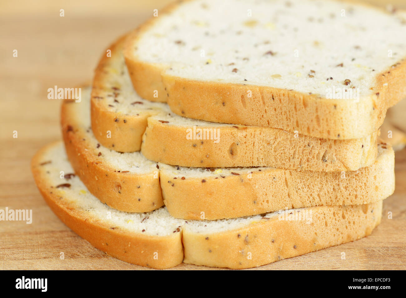 Glutenfreies Brot in Scheiben geschnitten Stockfoto
