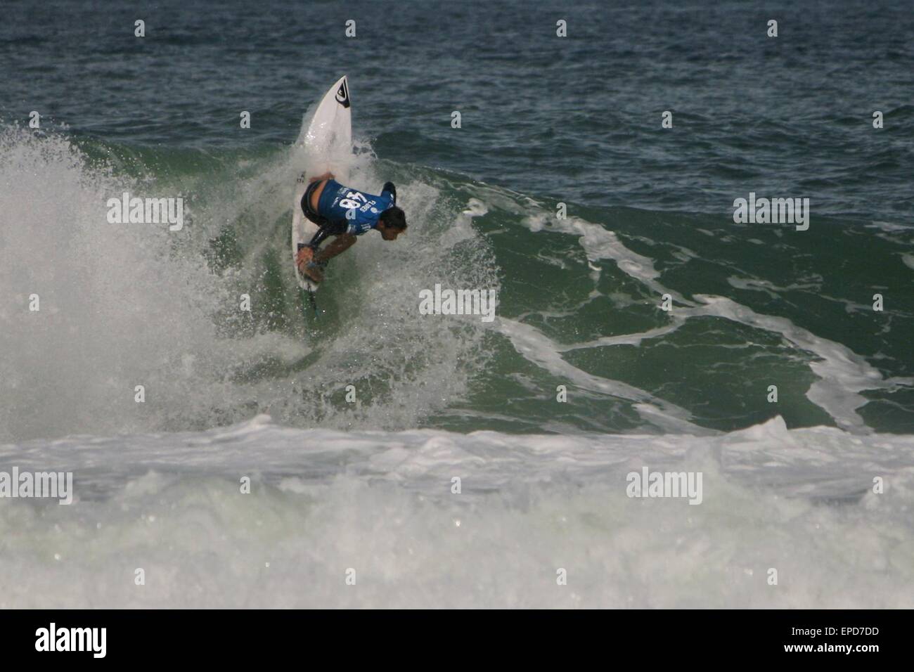 Rio De Janeiro, Brasilien. 15. Mai 2015. Jérémy Florès (FRA) in Runde 3 der WCT Oi Rio Pro 2015 in Barra da Tijuca Beach. Er unterlag von Bede Durbidge (AUS). Stockfoto