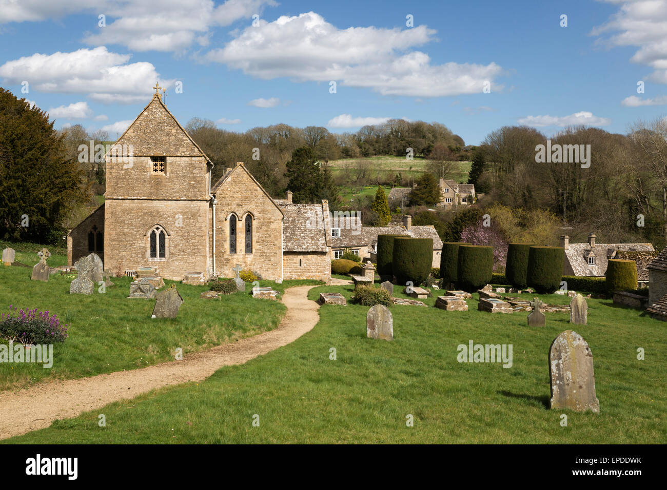 Str. Peters Kirche, Duntisbourne Abbotts, Cirencester, Cotswolds, Gloucestershire, England, Vereinigtes Königreich, Europa Stockfoto