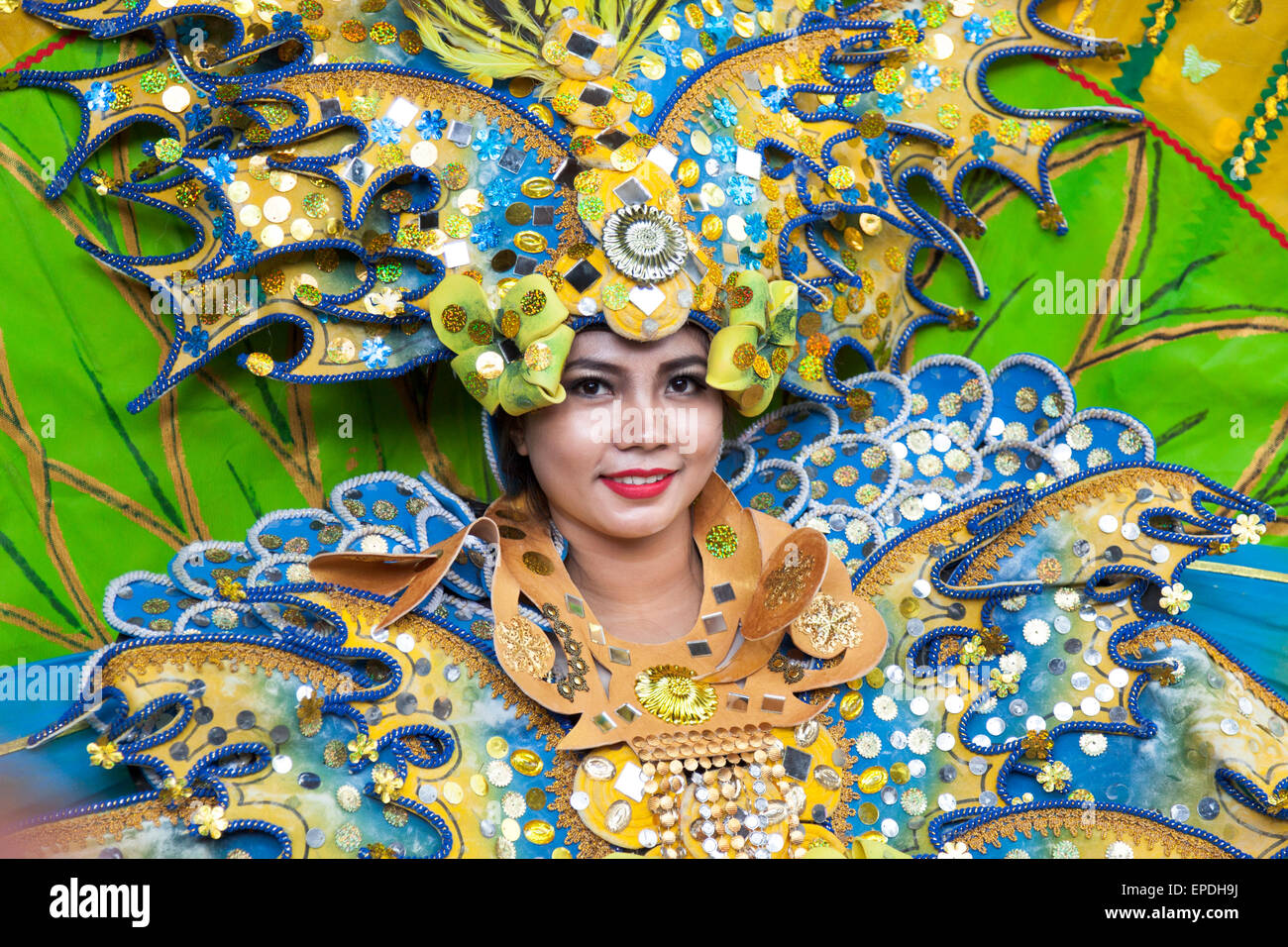 Indonesische Tänzerin im Kostüm - 16. Mai 2015 FestivalAsia, London (Lila Bhawa) Stockfoto