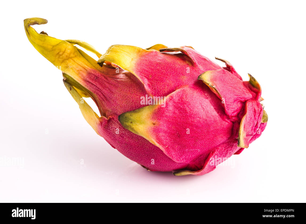 Drachenfrucht oder Pitaya isoliert auf weiss Stockfoto