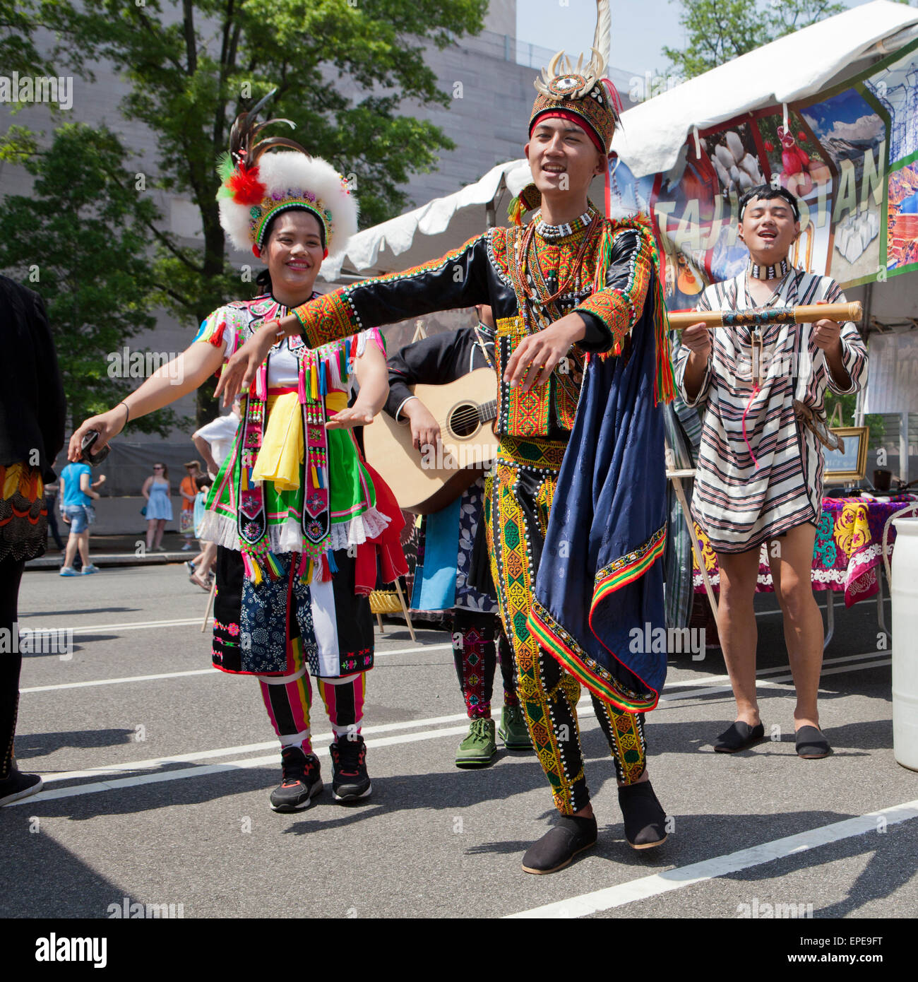 Taiwanese einheimischen Tanz-Performance im nationalen Asian Heritage Festival - Washington, DC USA Stockfoto