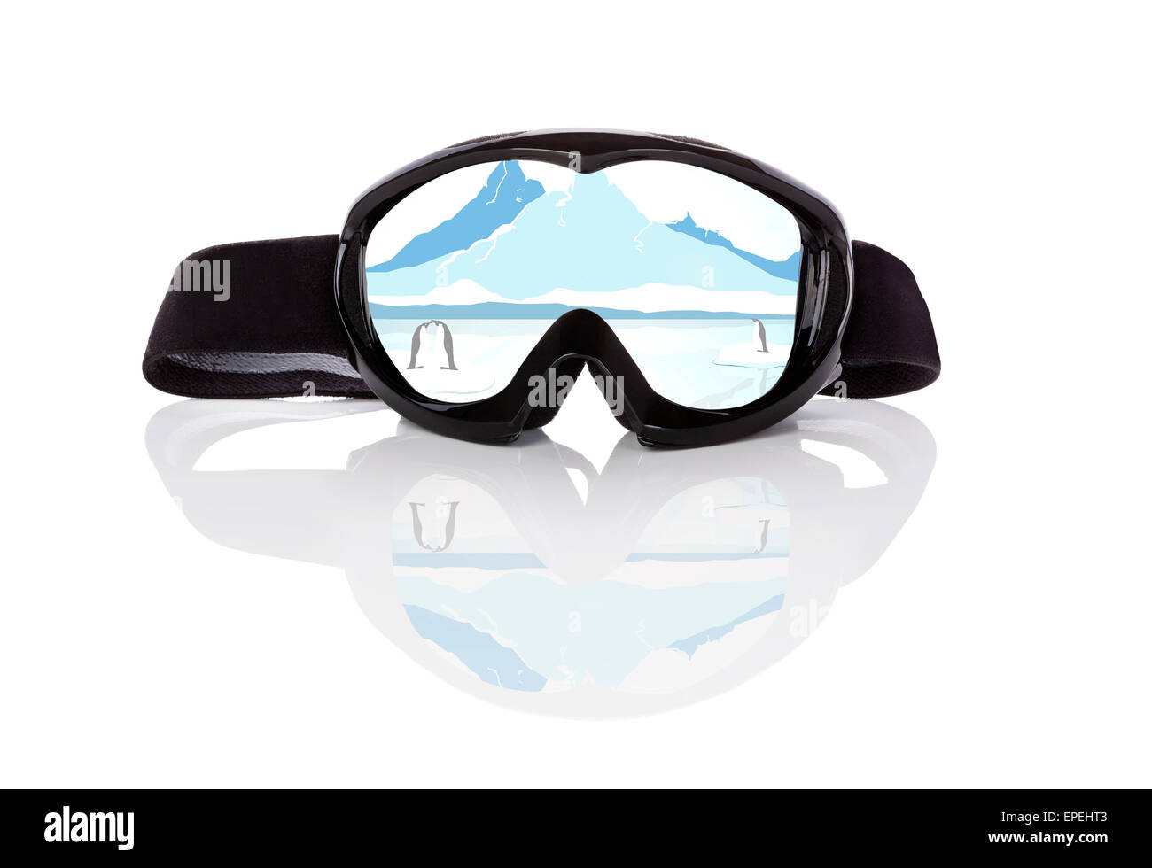 Wintersportsaison. Skibrille mit schönen Winter arktische Landschaft Reflexion isoliert auf weißem Hintergrund. Extreme winter Stockfoto