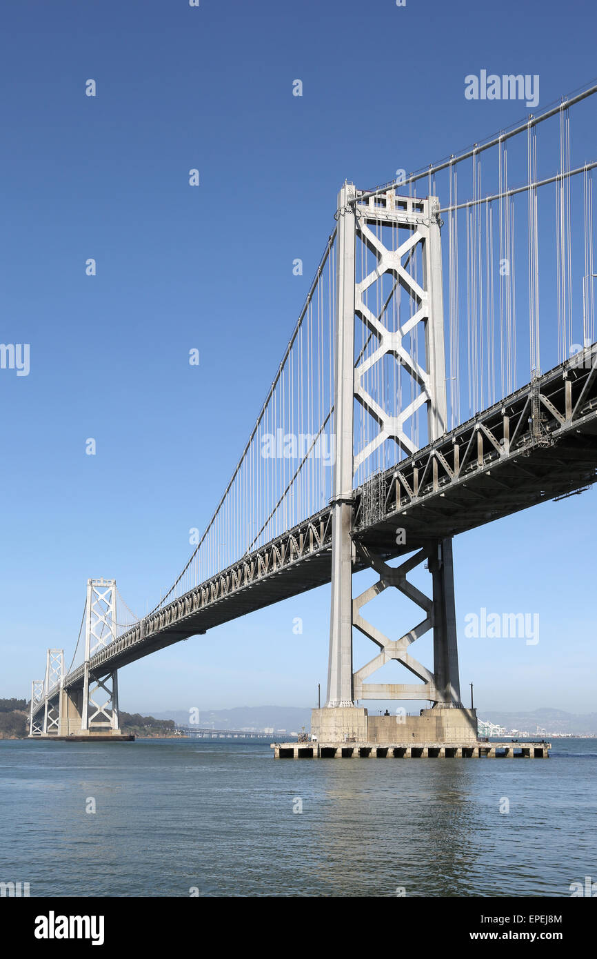 Oakland Bay Bridge von San Francisco Nach Oakland Stockfoto