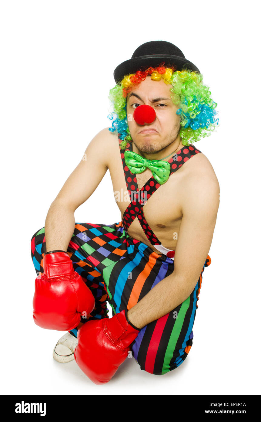 Clown mit Boxhandschuhen isoliert auf dem weißen Stockfoto
