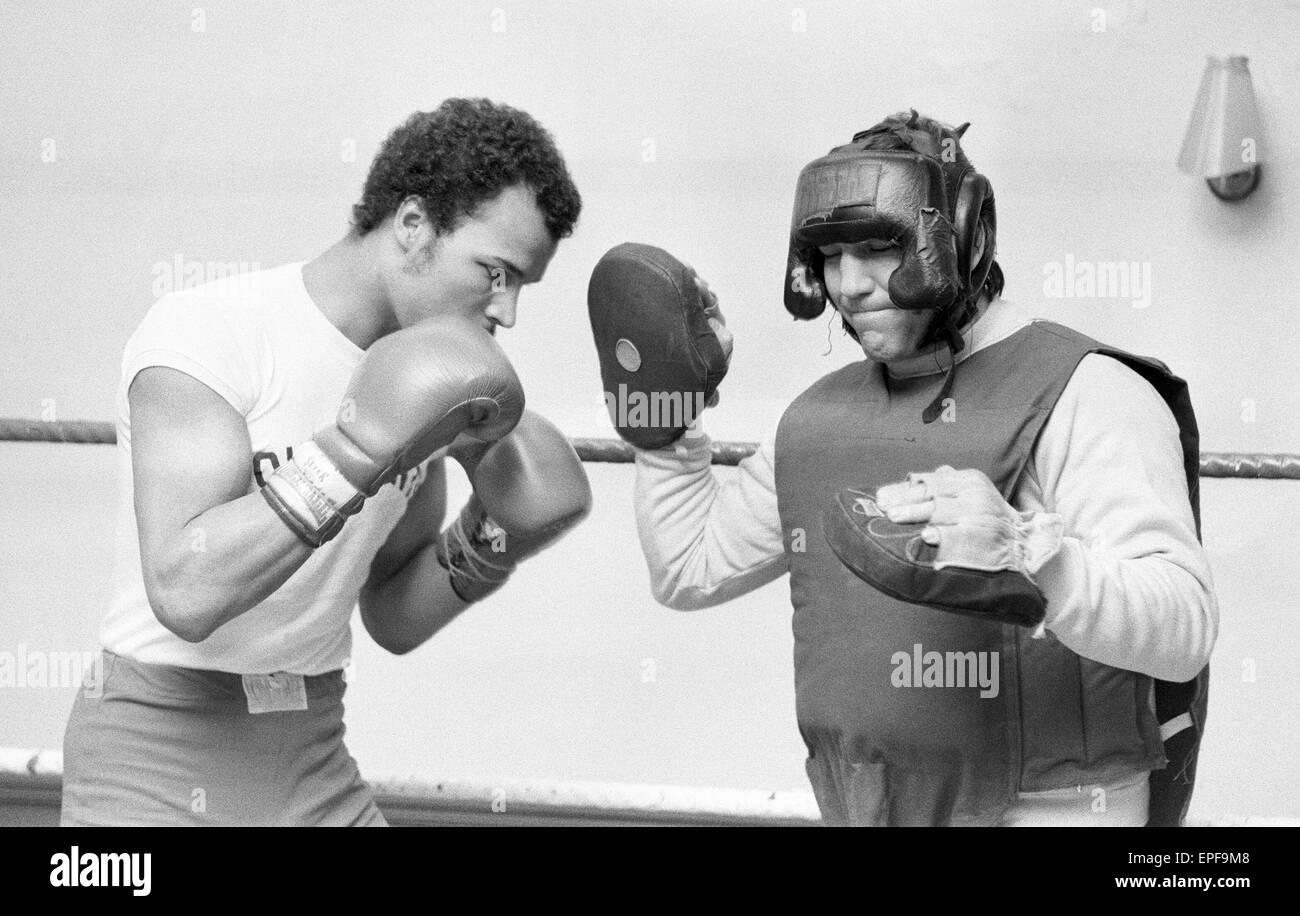 John Conteh, Boxer, training im Ring, 18. Februar 1976. Stockfoto