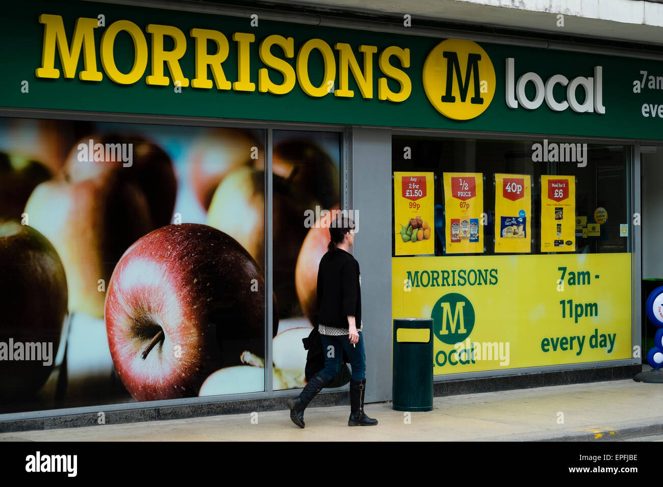 Ein Zweig der Morrisons Supermarkt in Cirencester, Gloucestershire, England UK Stockfoto