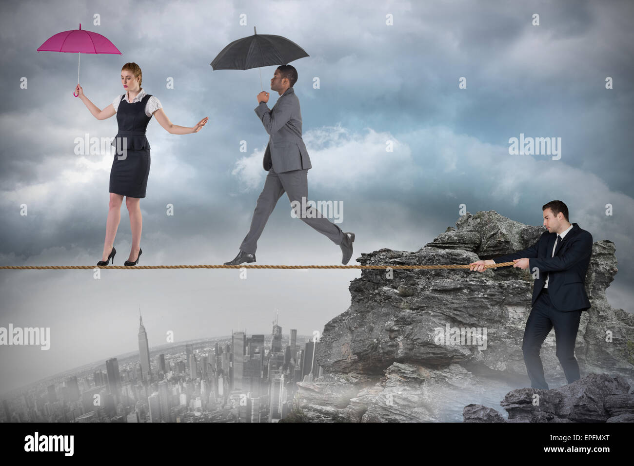 Junger Geschäftsmann ziehen eine Gratwanderung für Geschäftsleute Stockfoto