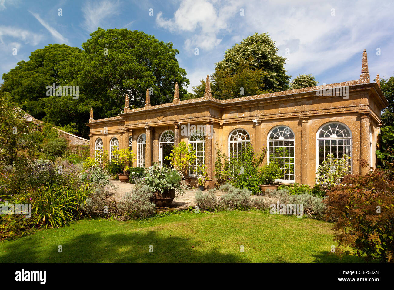 Die Orangerie im italienischen Garten im Mapperton House, nr Beaminster, Dorset, England, UK Stockfoto